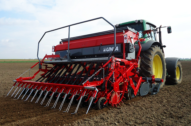 FM 700/3